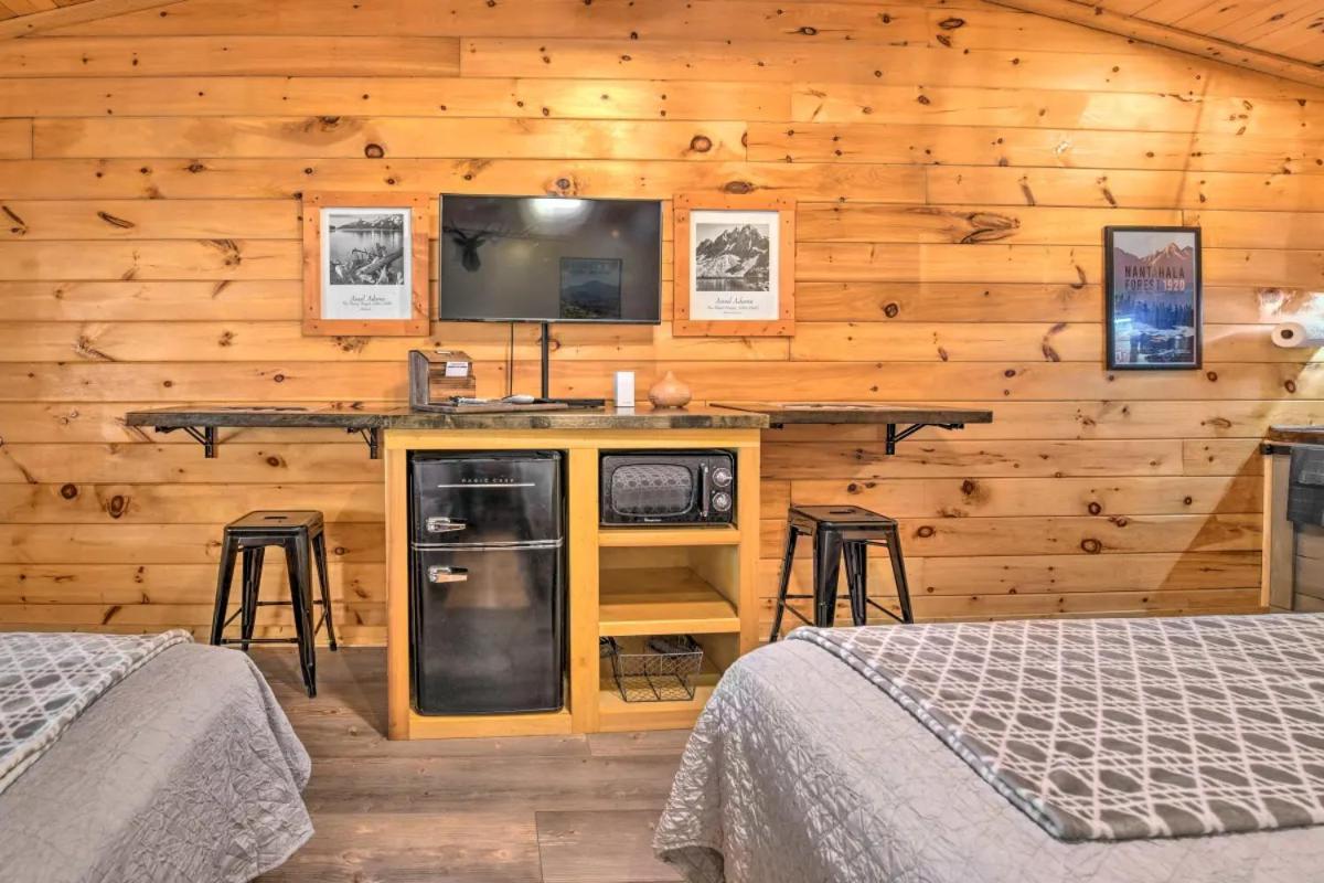 The Lodge Nantahala River Bryson City Exterior photo